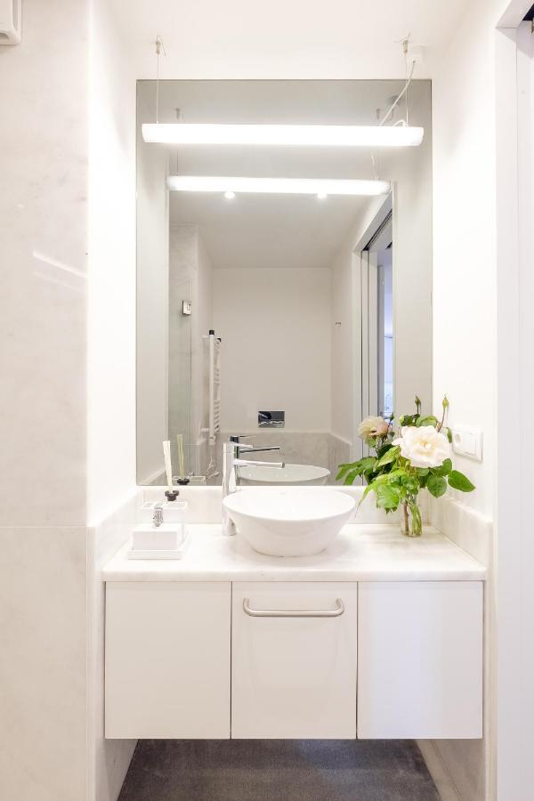 Boutique Rentals- Bliss By The Sea Apt- Ocean Views In Foz Beach OOporto Esterno foto