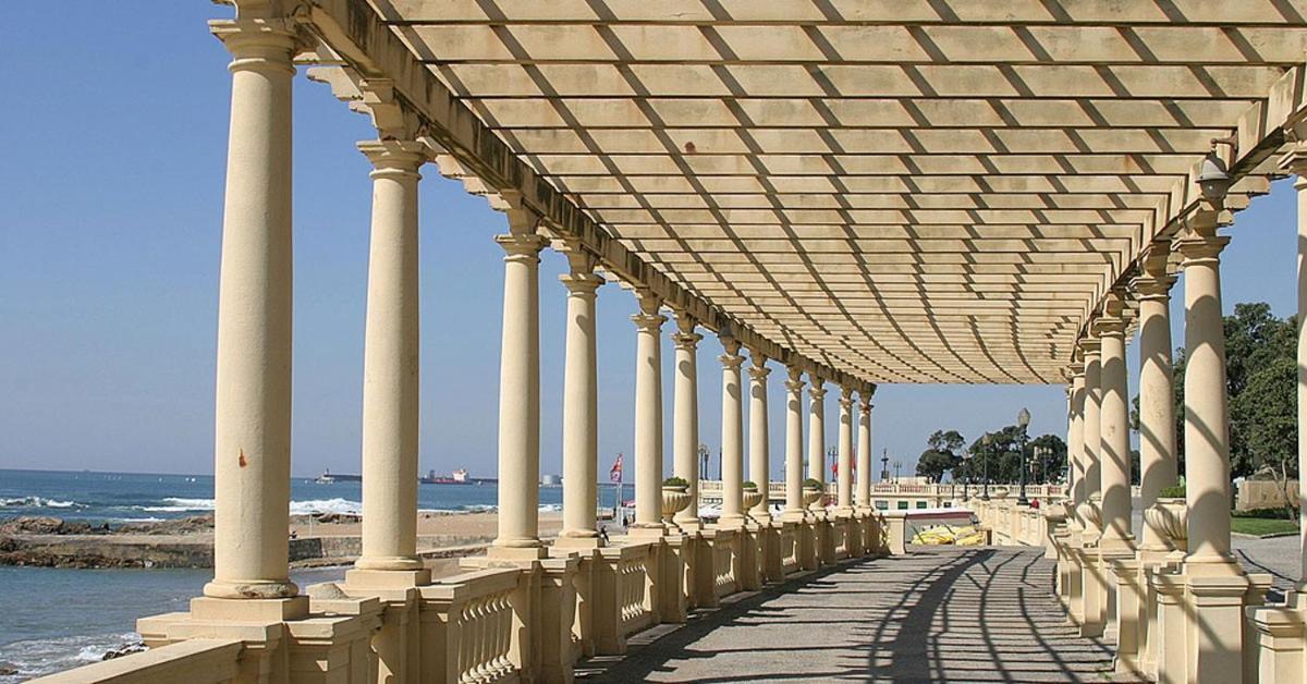 Boutique Rentals- Bliss By The Sea Apt- Ocean Views In Foz Beach OOporto Esterno foto